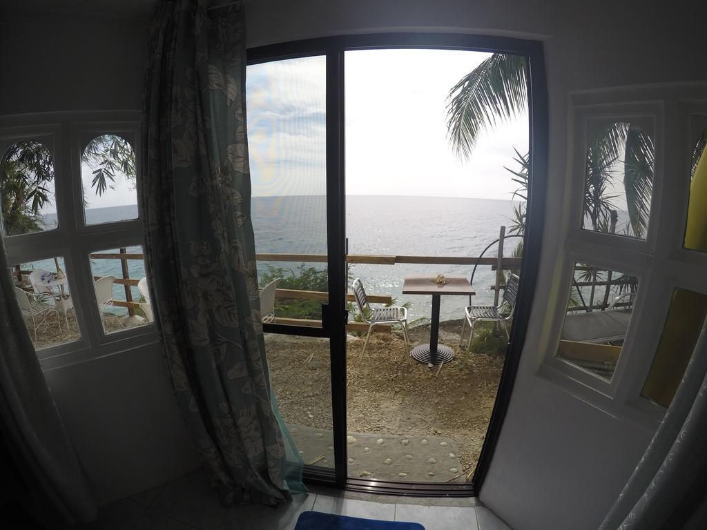 La Bella Beach House Boljoon Exterior foto